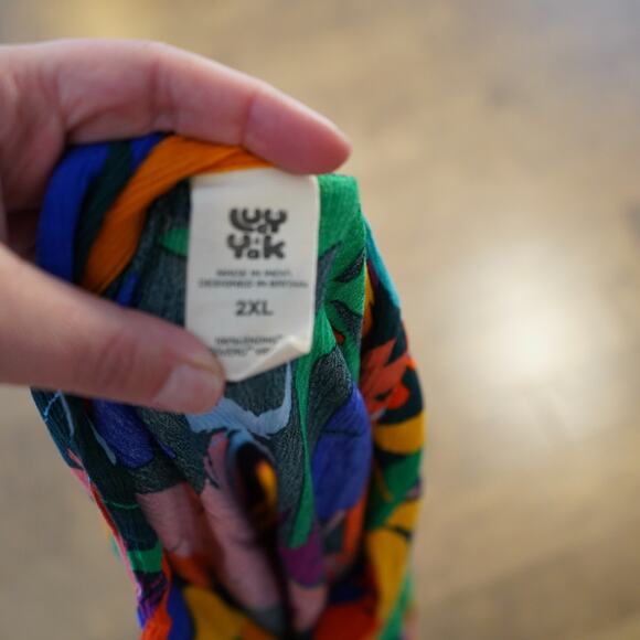 Lucy and Yak Top Womens 2XL‎ Button up in Paradisia Print - Picture 4 of 5